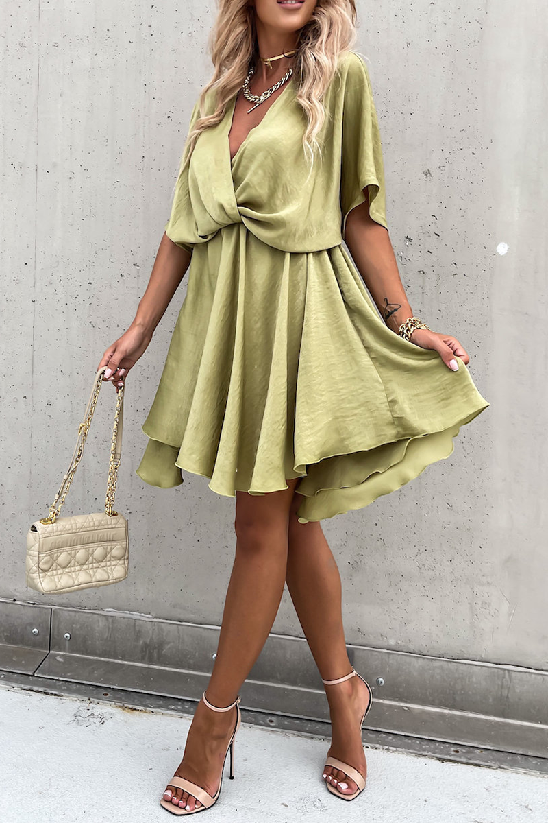 V Neck Cake Skirt Dresses