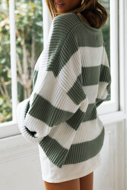 Sweet Striped Contrast O Neck Sweaters(5 Colors)