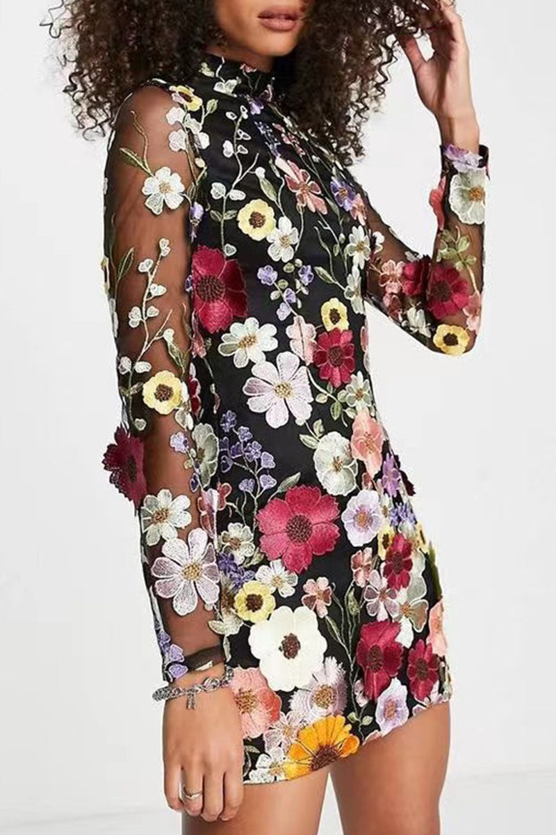 Sweet Patchwork Appliques Half a Turtleneck One Step Skirt Dresses