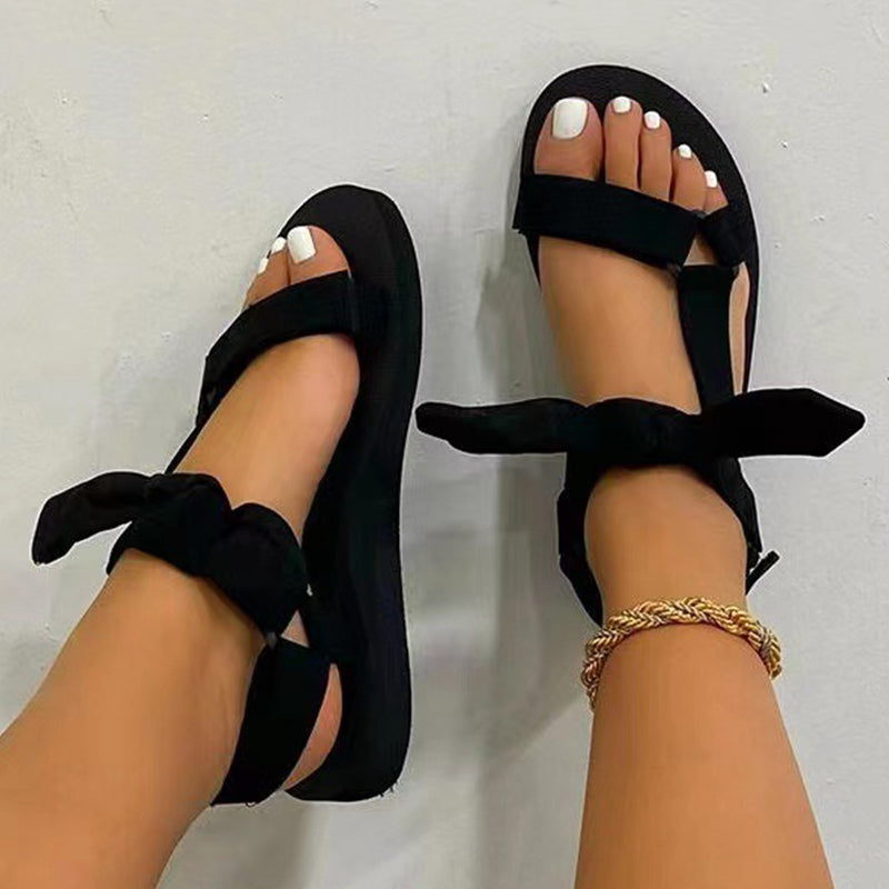 With Bow Opend Shoes