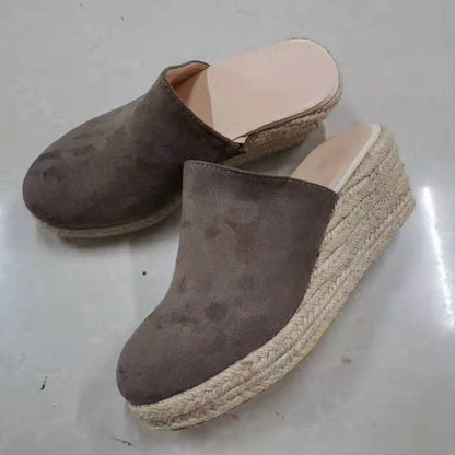 Color Closed Shoes