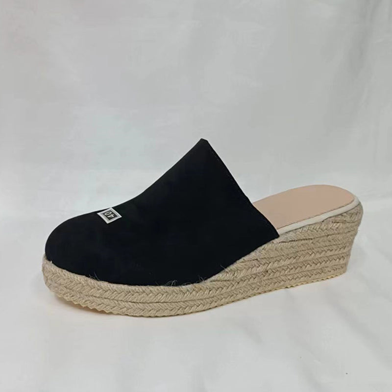 Color Closed Shoes