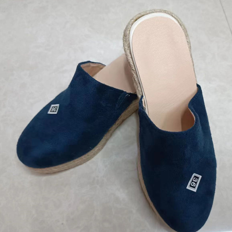 Color Closed Shoes