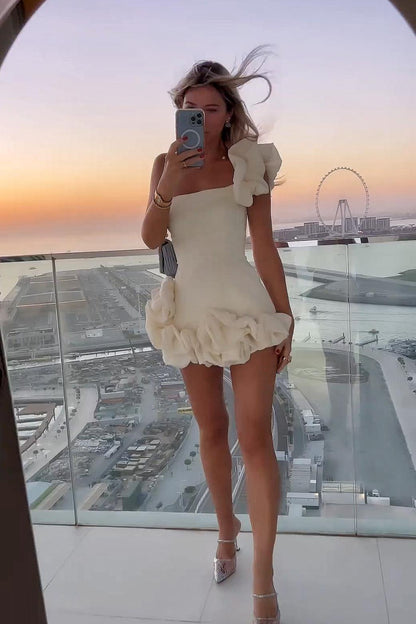 Romantic Tulip Waist Strapless Mini Dress