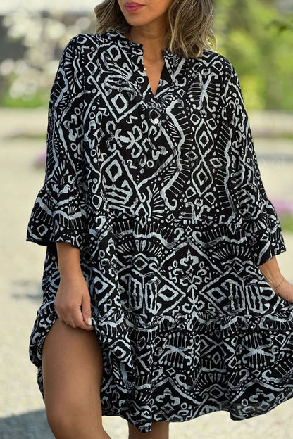 Sweet Geometric Print Buttons V Neck Cake Skirt Dresses