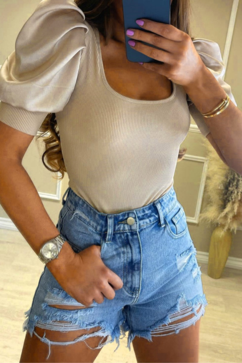 Basic U Neck T-shirts