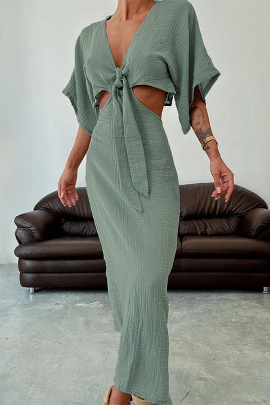 Hollowed Out Frenulum V Neck One Step Skirt Dresses(2 Colors)