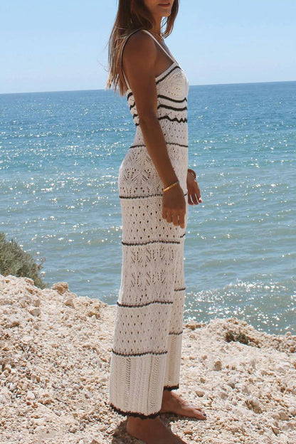Hollowed Out Contrast Weave V Neck One Step Skirt Dresses