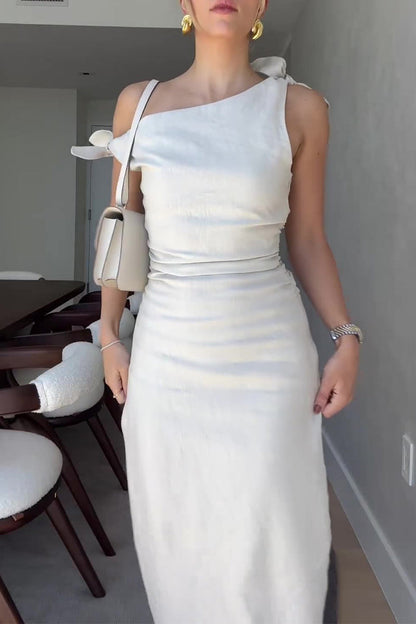 Knotted Oblique Collar One Step Skirt Dresses