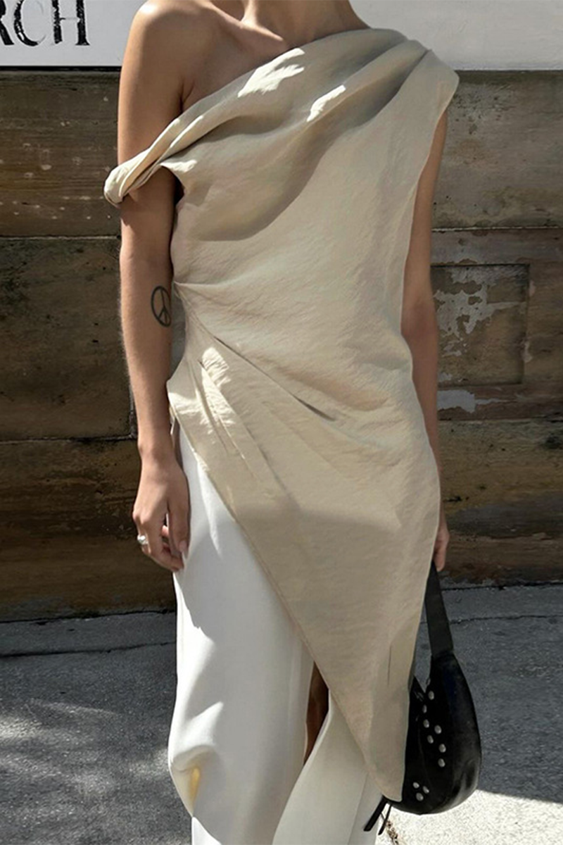 Color Irregular Sloping Shoulder T-shirts