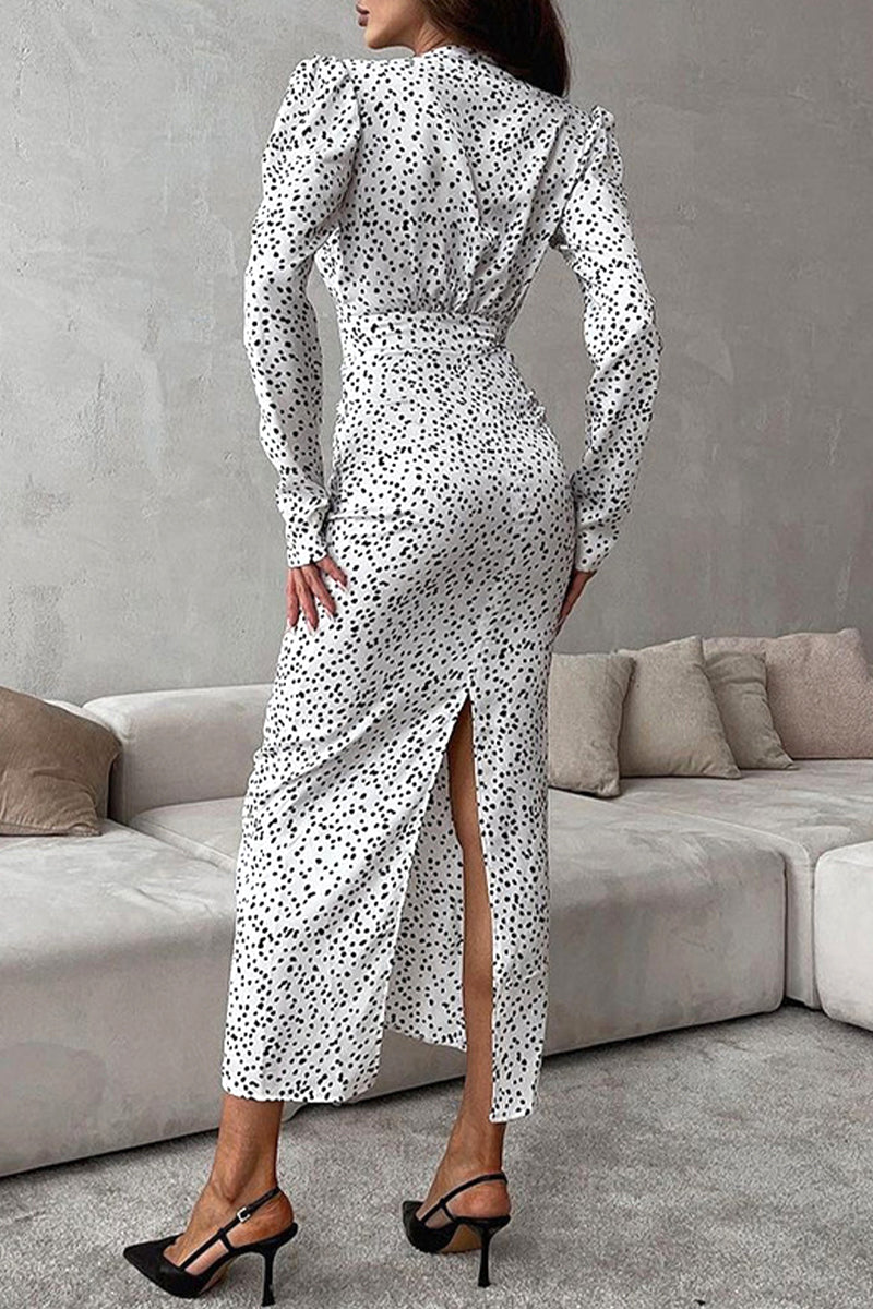 Polka Dot Ruched Flower Shape V Neck One Step Skirt Dresses