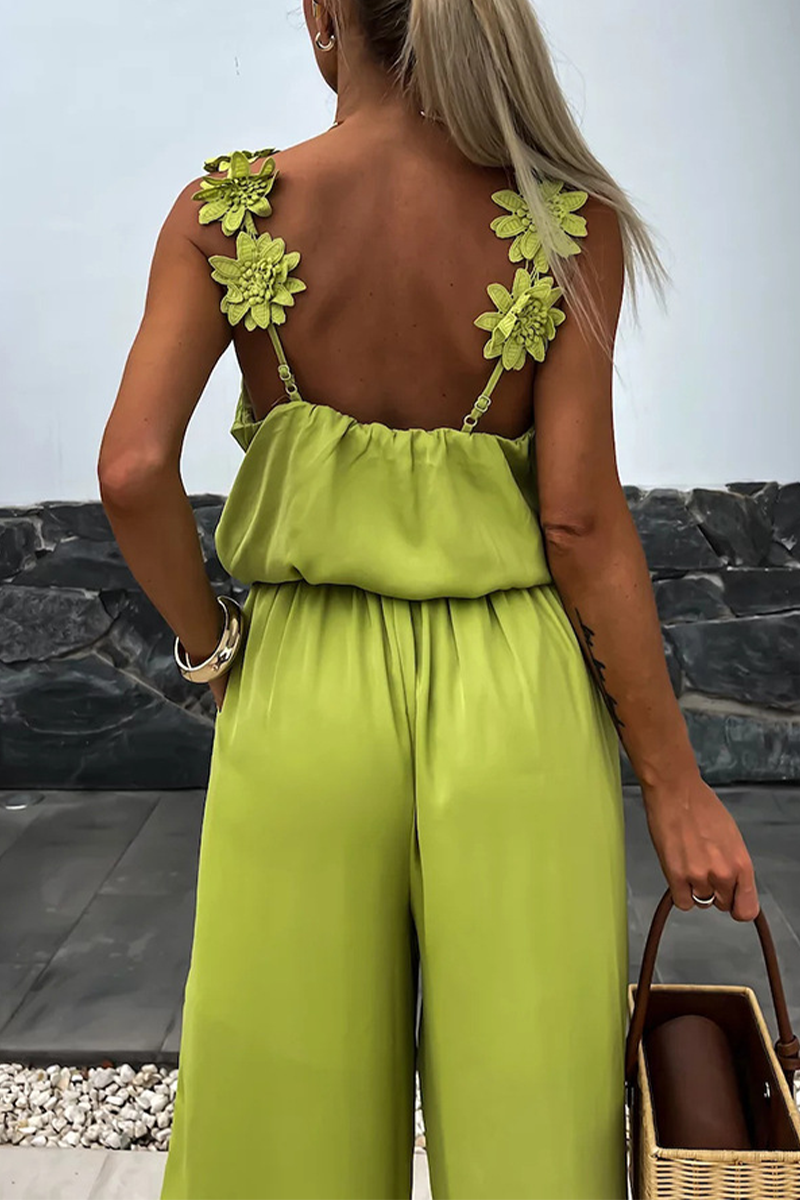 Daily Color Pocket Flower Shape V Neck Loose Jumpsuits(3 Colors)