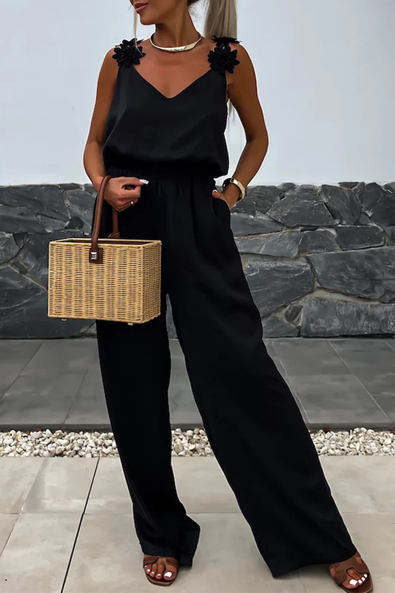 Daily Color Pocket Flower Shape V Neck Loose Jumpsuits(3 Colors)
