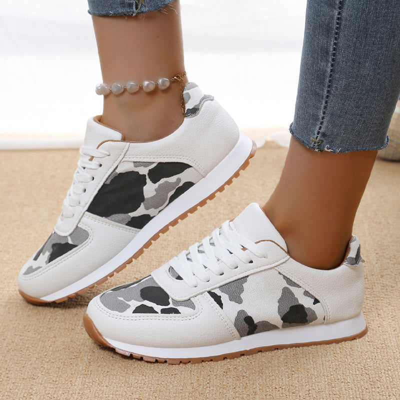 Strap Design Closed Sport Shoes(4 Colors)