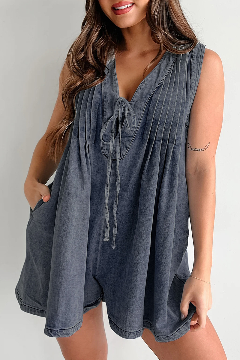 V-neck Patchwork Pleated Washed Water Short Jumpsuit