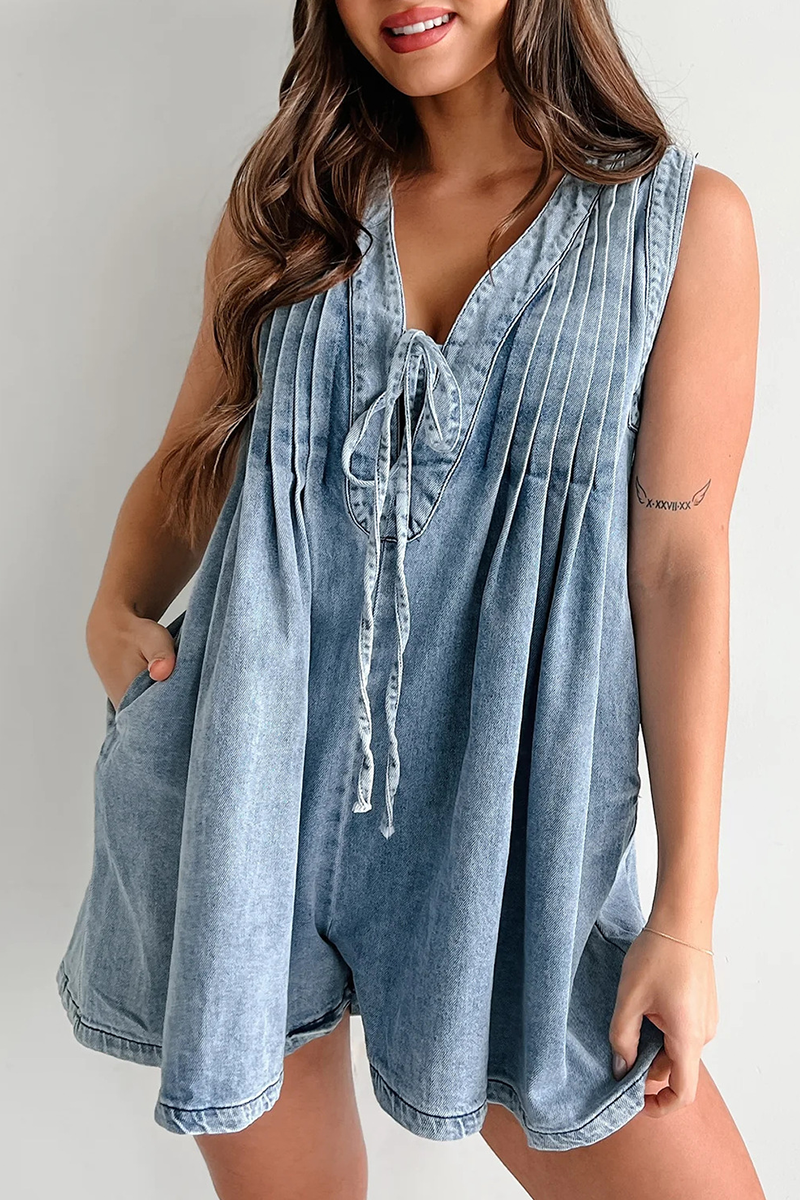 V-neck Patchwork Pleated Washed Water Short Jumpsuit