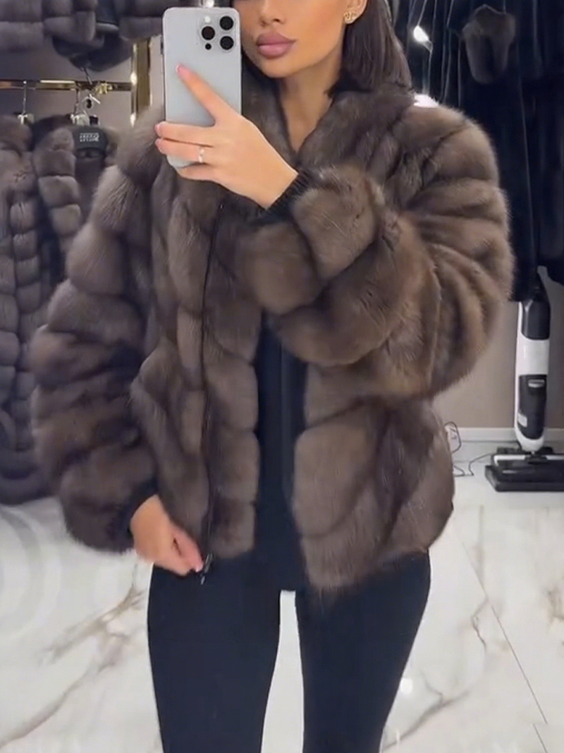Plush Spliced Temperament Coat