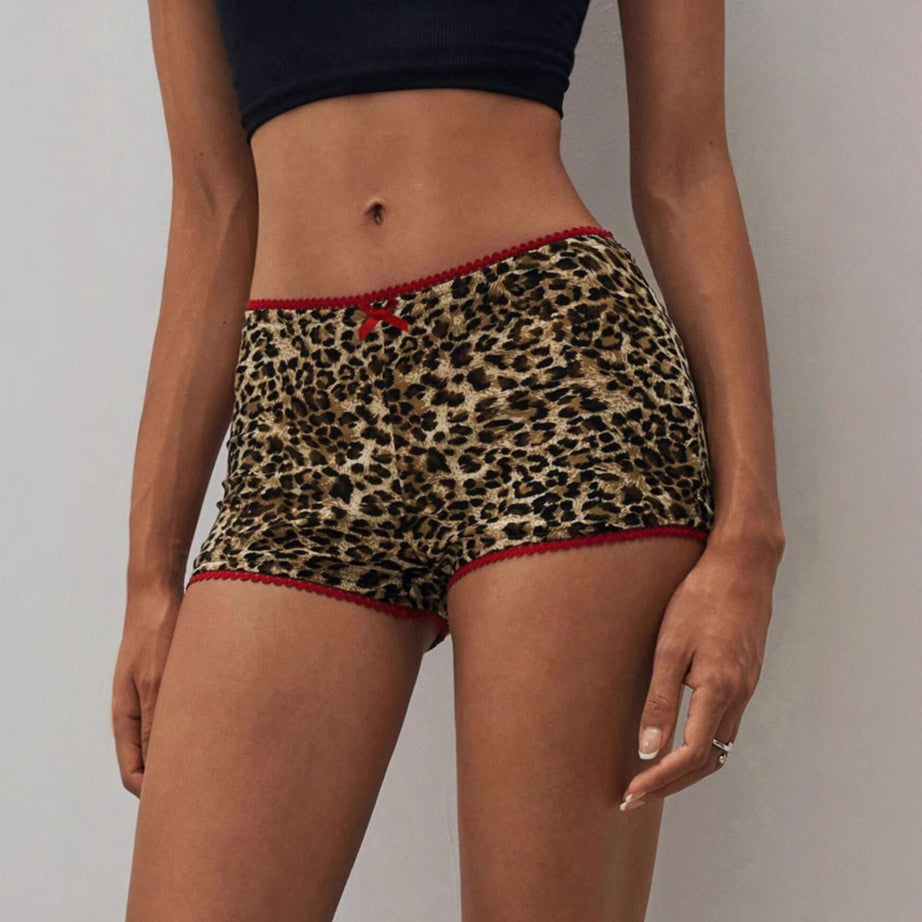 Leopard Print Slim Bow Shorts