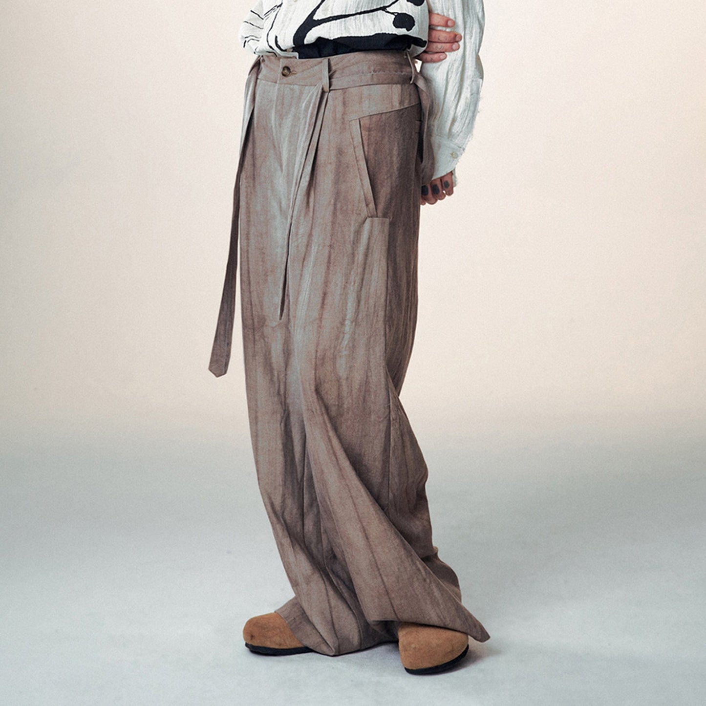 Wide-leg Linen Pants