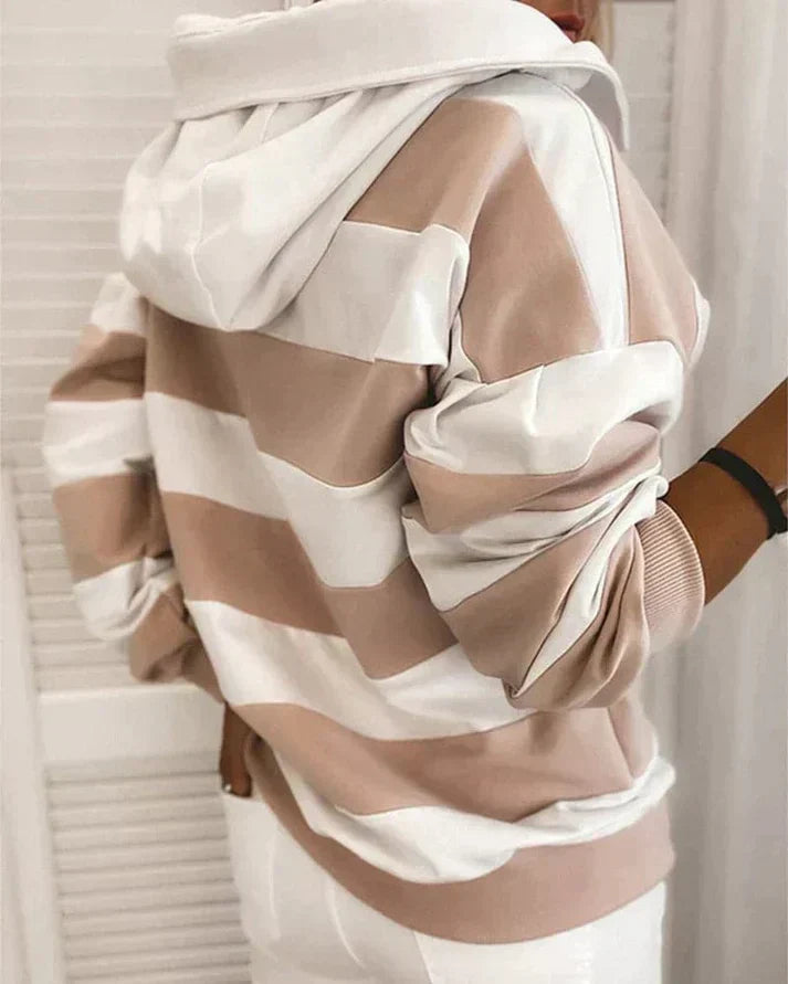 Elegantly Designed Pullover