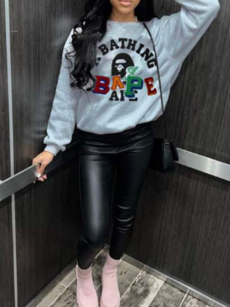 Figure Letter Print Sweatshirt Ar3072