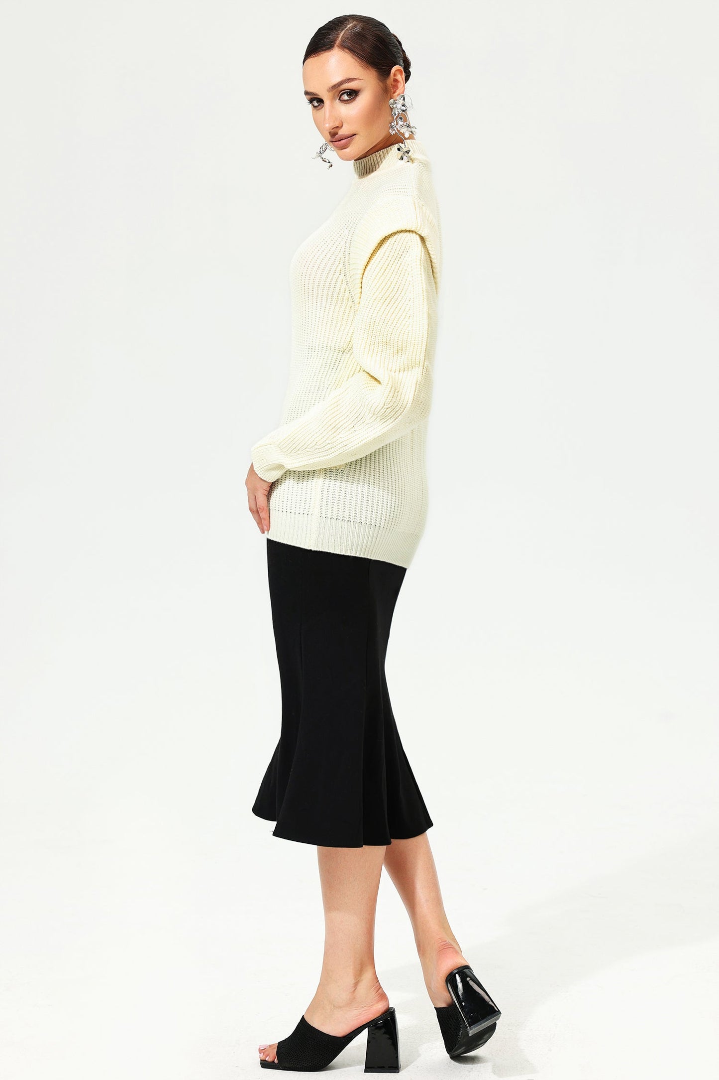 Woolen Long Sleeve Crew Collar Sweater White