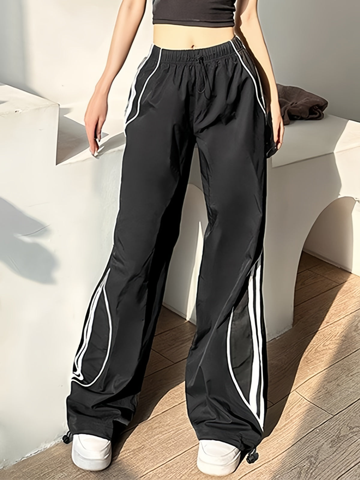 Black Baggy Retro Sport Jogger Pants With Side Piping