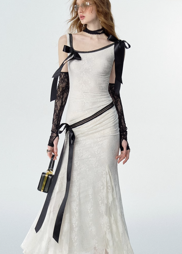 Detachable Bow Lace Spliced Suspender Dress