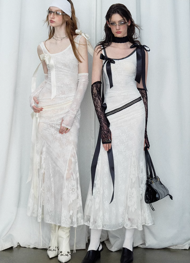Detachable Bow Lace Spliced Suspender Dress