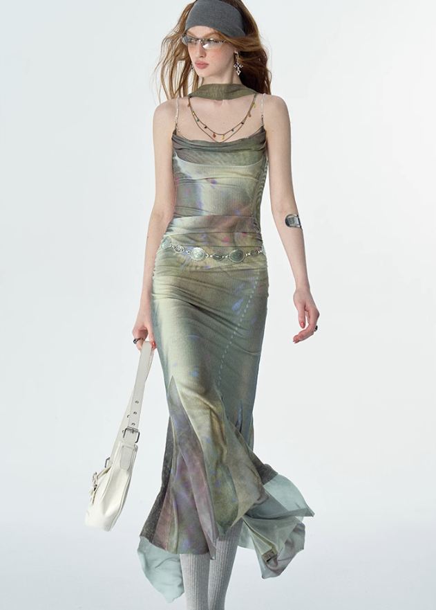 Luxe Diamond Chain Print Dress