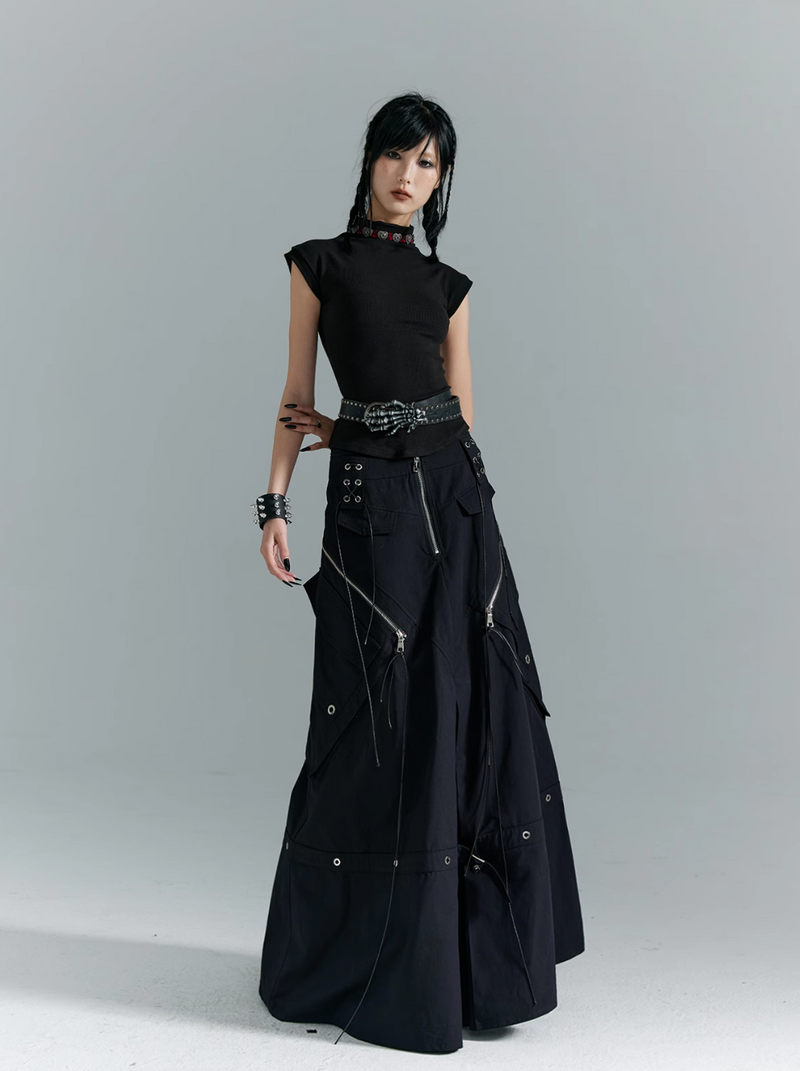 Frustration Garden Gothic Cargo Maxi Skirt - Black Floor-length With Zipper Details and Multiple Pockets