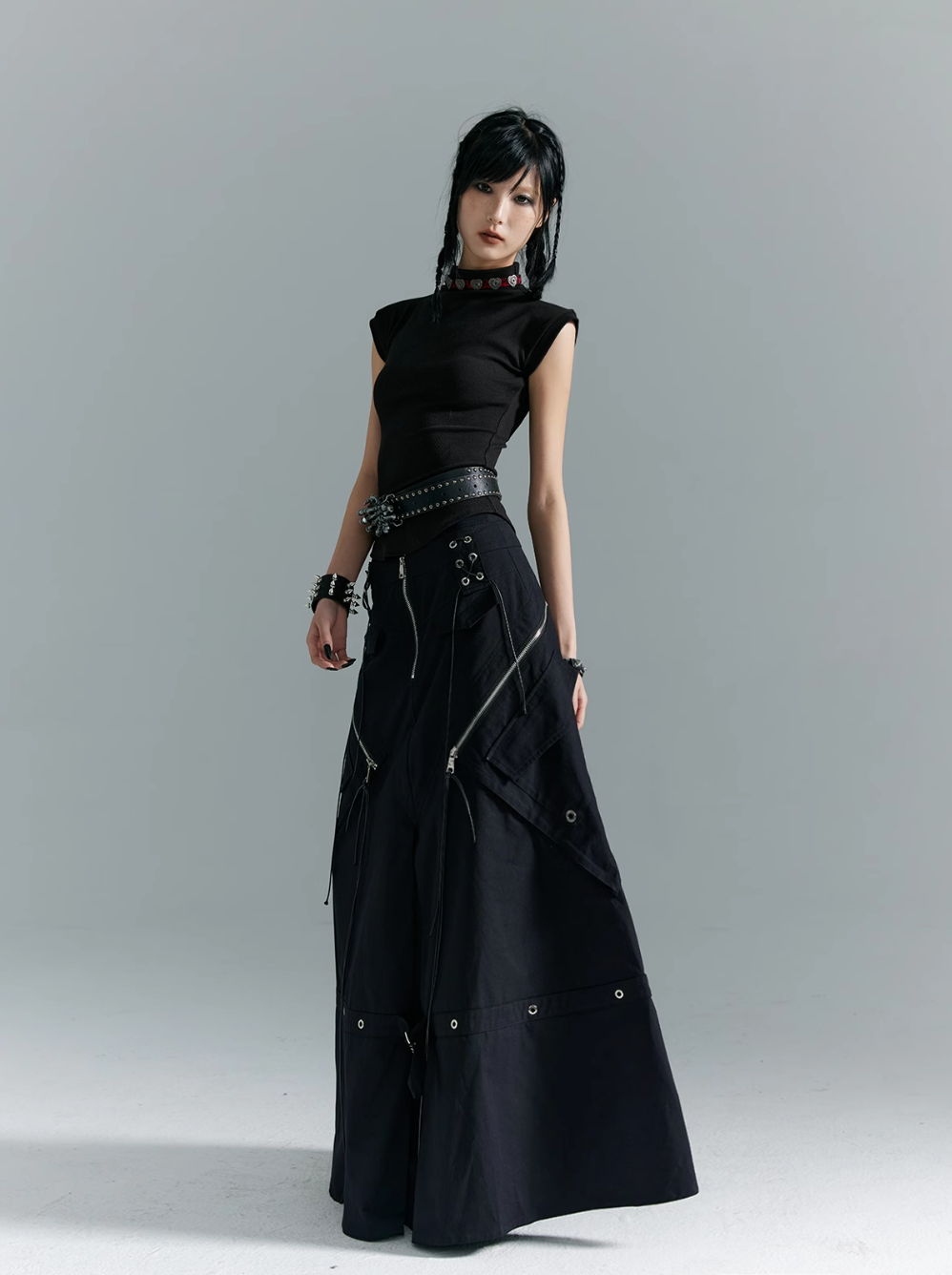 Frustration Garden Gothic Cargo Maxi Skirt - Black Floor-length With Zipper Details and Multiple Pockets