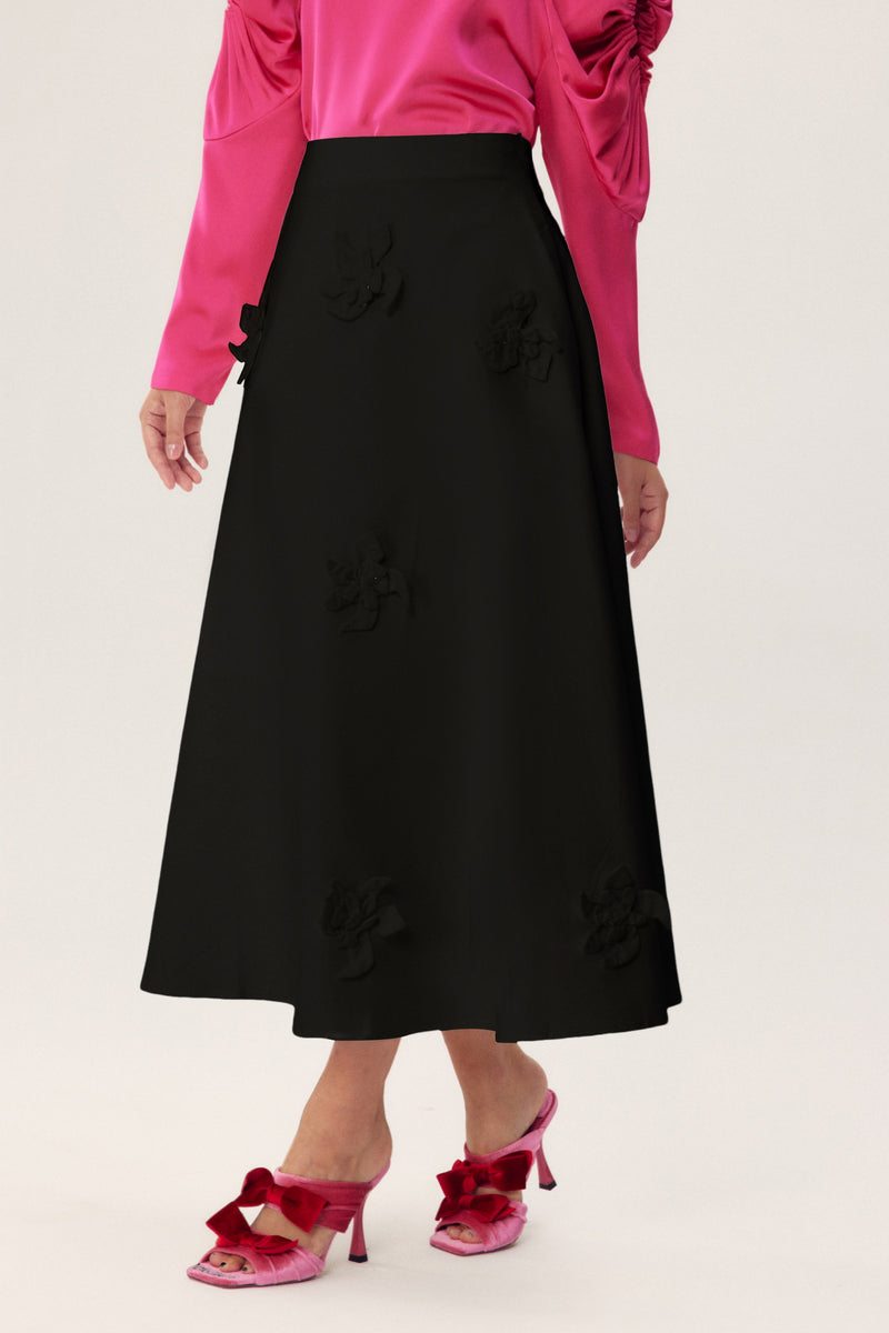 Una Sclupted Flower A-line Midi Skirt