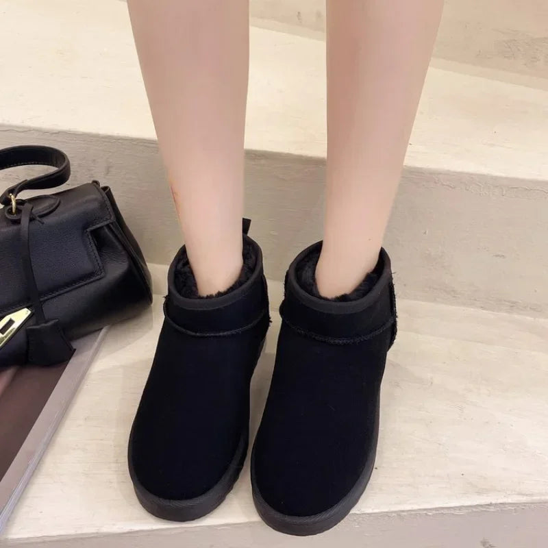 New Snow Boots Short Tube Thickened Cotton Shoes Non-slip Winter New Shoes Student Shoes Black Boots