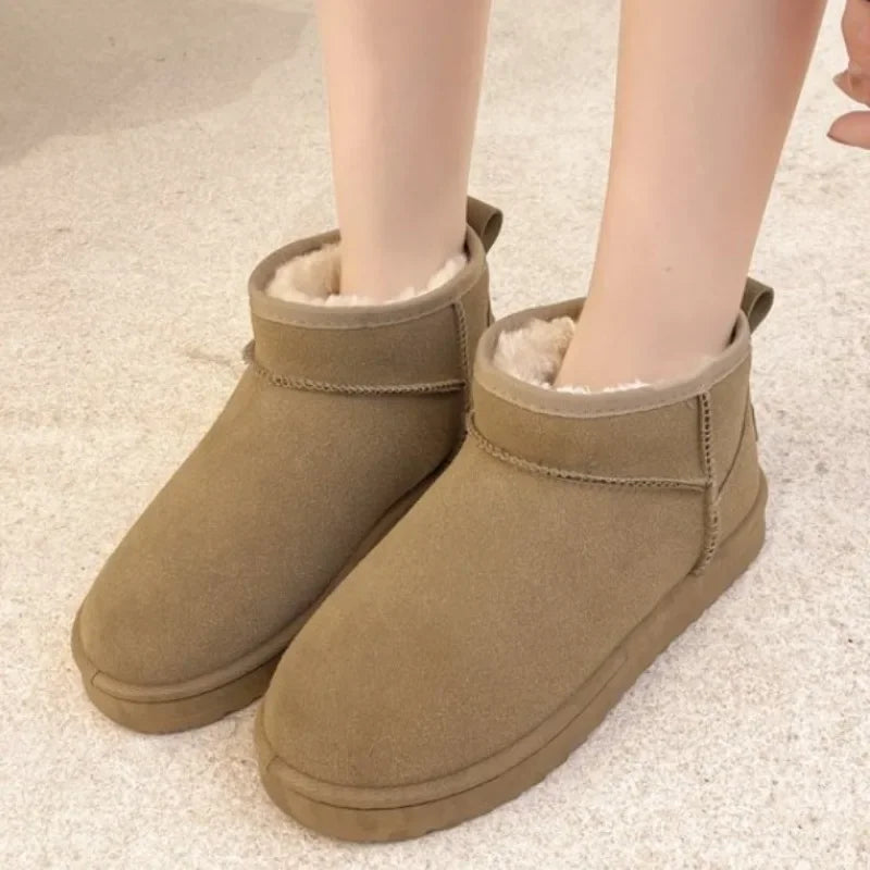 New Snow Boots Short Tube Thickened Cotton Shoes Non-slip Winter New Shoes Student Shoes Black Boots