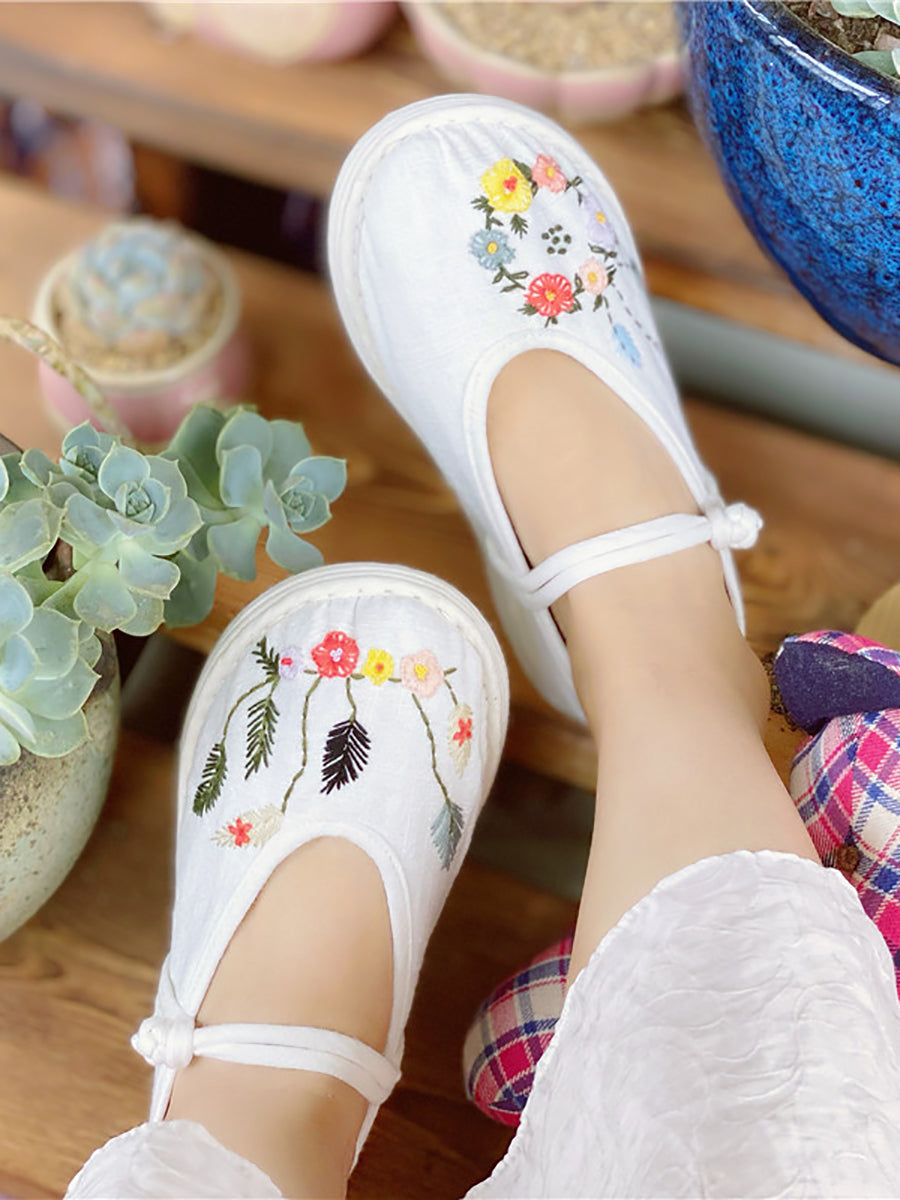 Summer Embrodery Cloth Shoes Rr1022
