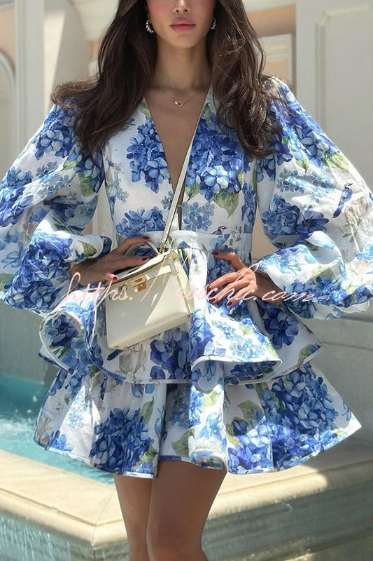 Feminine and Print Deep V-neck Balloon Sleeve Tiered Mini Dress