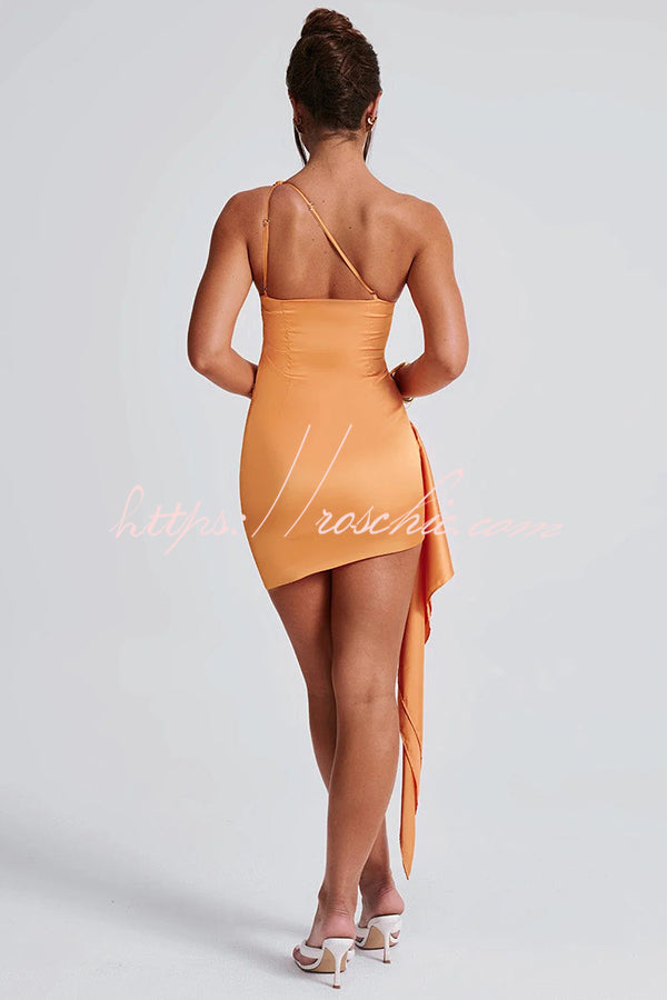 Slim Fit Backless One-shoulder Satin Mini Dress