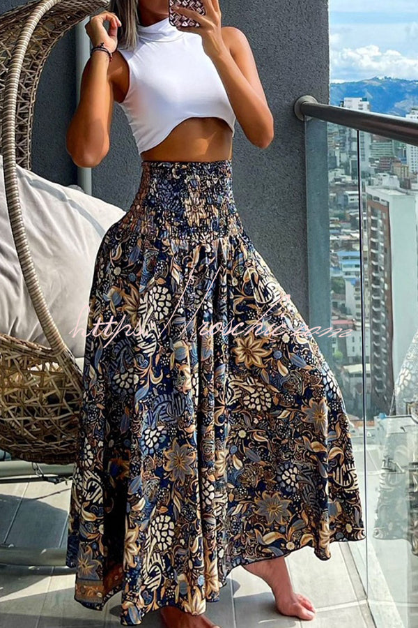 Unique Printed Pleated Elastic Waist Holiday Maxi Skirt