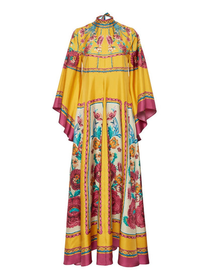Long Flowing and Fashionable Maxi Dress