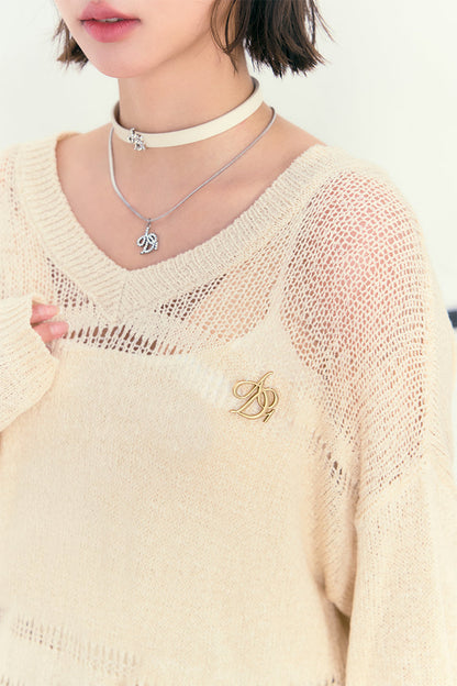 Airy Breeze V-neck Sweater