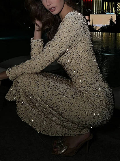 Sequin Decorated Velvet Midi Dress in Beige
