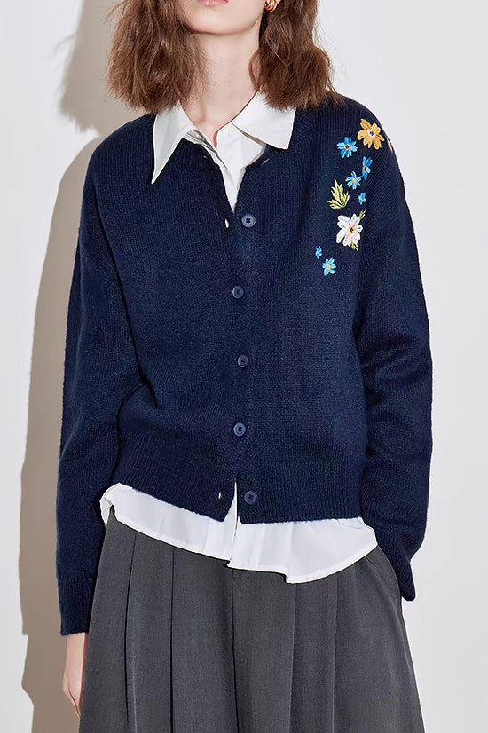 Embroidered Knit Blouse
