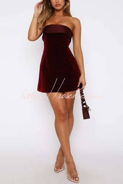 Fashionable and Strapless Backless Mini Dress