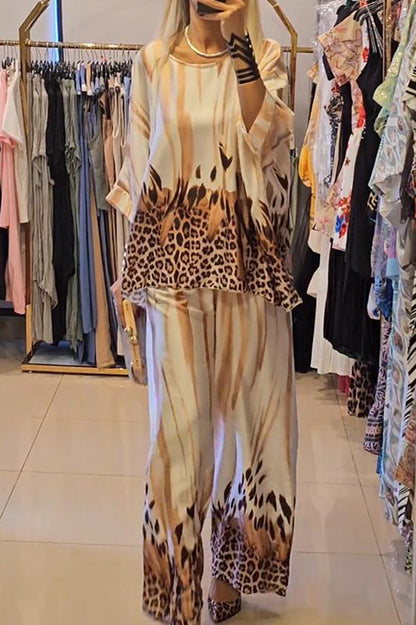 Unique Fashionable Printed Crew Neck Loose Top and Elastic Waist Pants Set