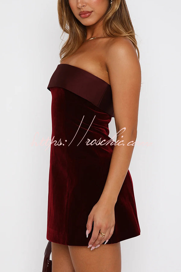 Fashionable and Strapless Backless Mini Dress
