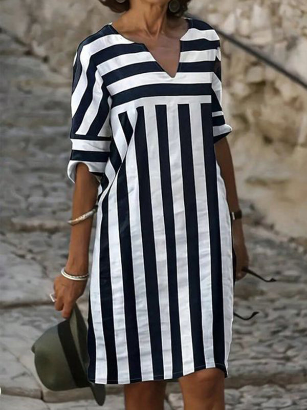A-line Loose Contrast Color Striped V-neck Mini Dresses