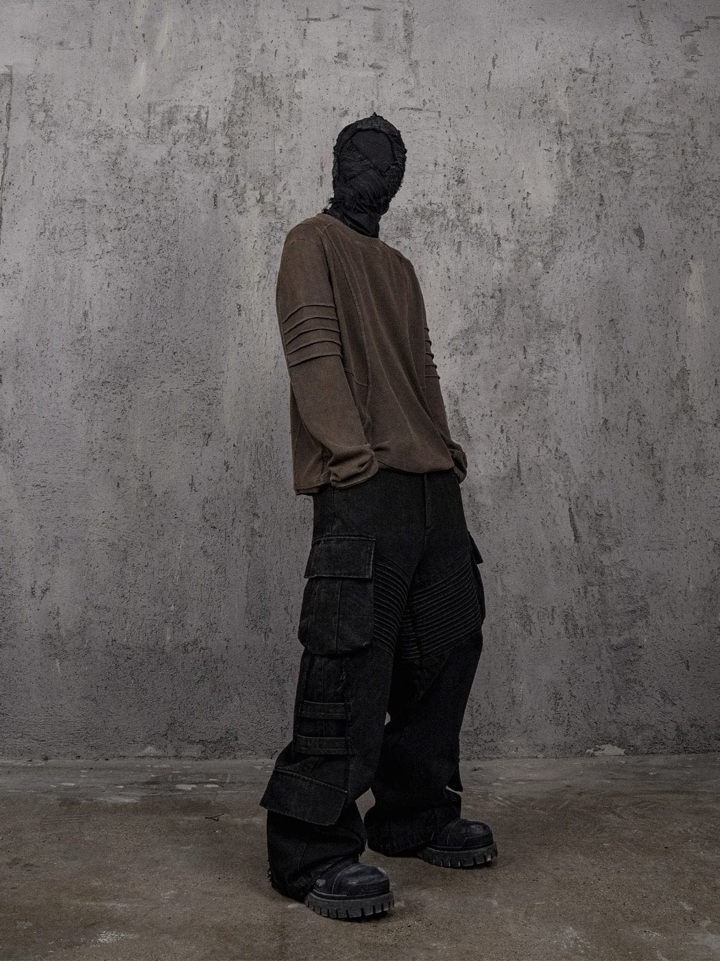 Strapped Sleeve Sweatshirt Brown