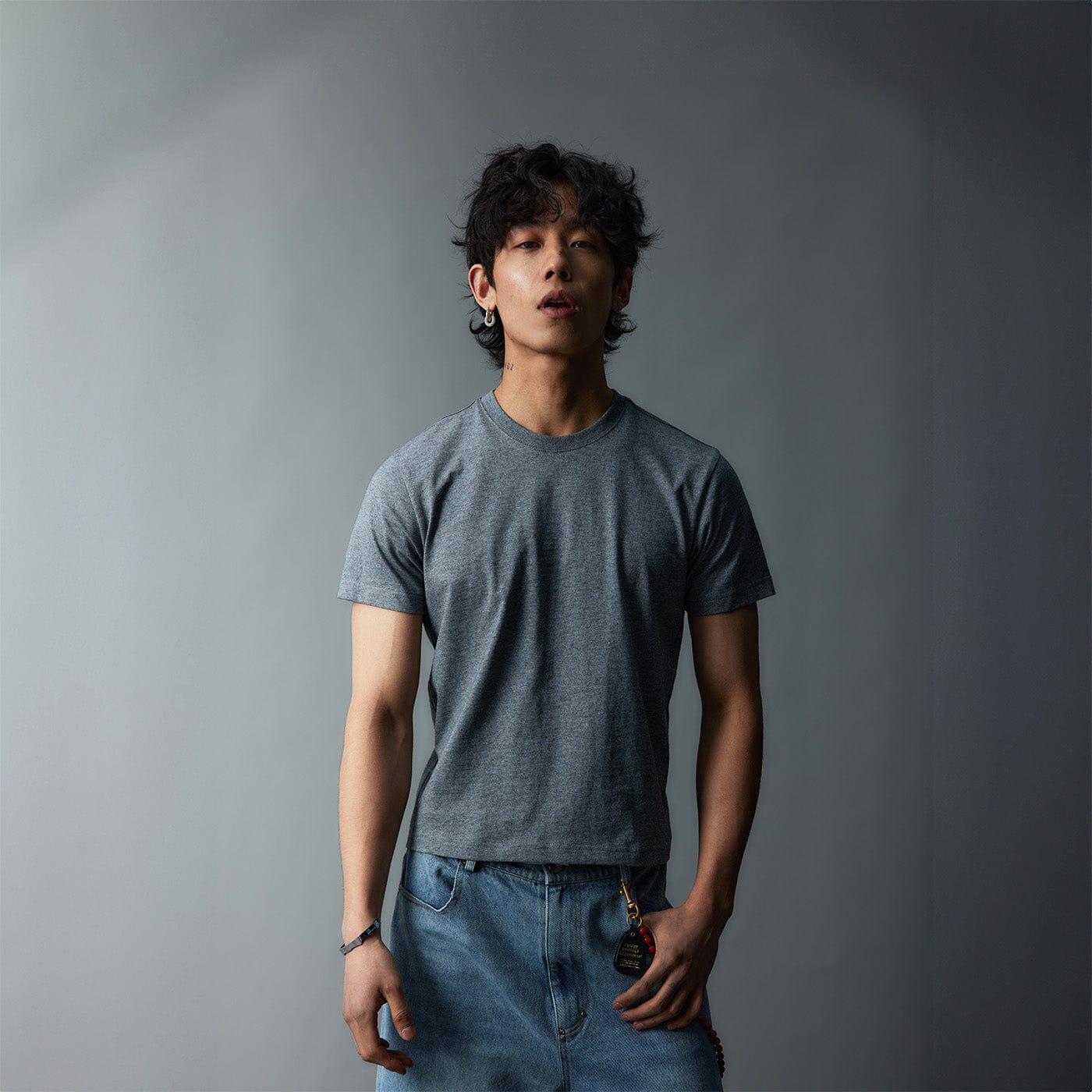 Basic Fitted Cut T-shirt