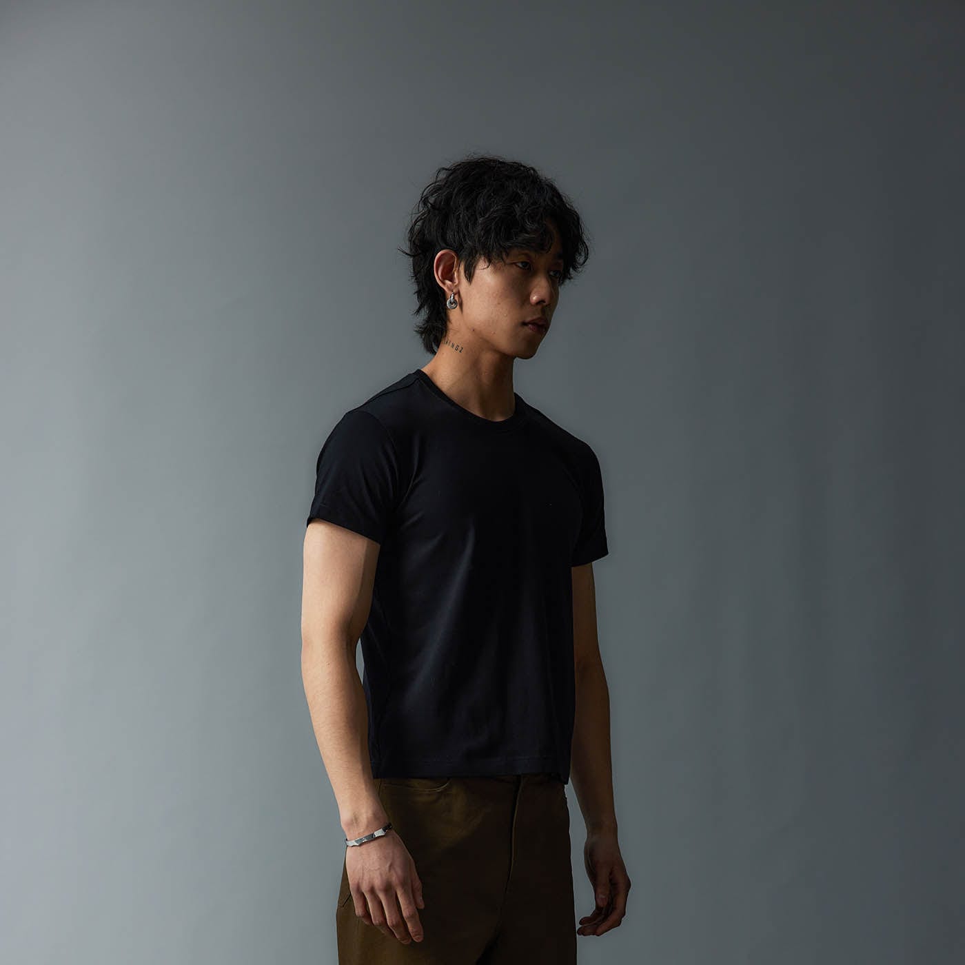 Basic Fitted Cut T-shirt